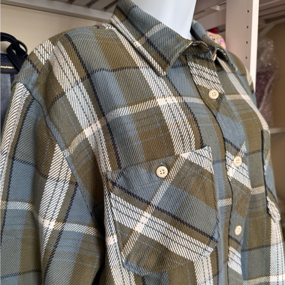 NORTH FACE HEAVYWEIGHT FLANNEL XL. WOMENS VALLEY TWILL BUTTON DOWN SHIRT. NWT - Picture 4 of 16
